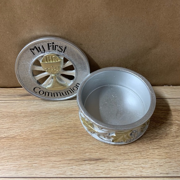 New! Joseph Studio My First Communion Box Container Dish Gift Silver Gold - Picture 4 of 7